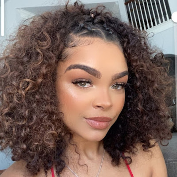 Meet your Posher, Anniyah - Picture 1 of 1